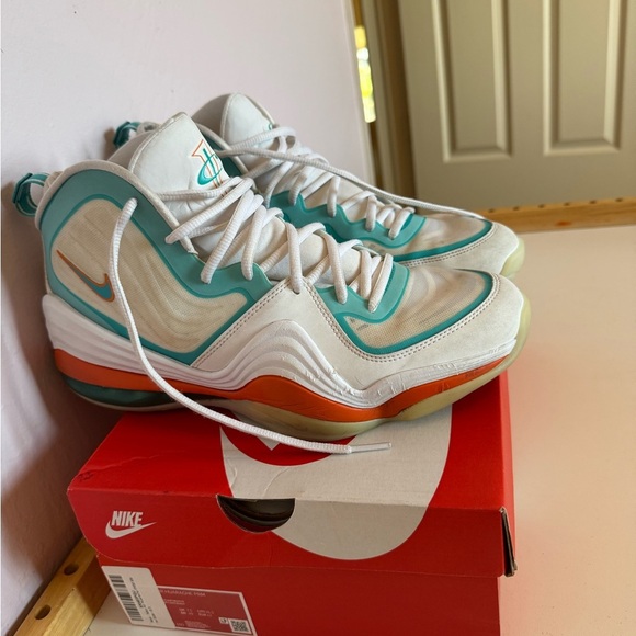 Nike Air Penny 5 Hardaway Miami Dolphin edition, 10.5 - Picture 2 of 8